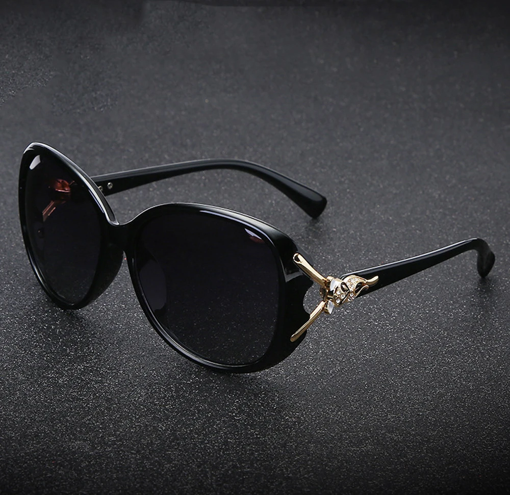 

Солнцезащитные очки женские поляризационные с бабочкой, с защитой от ультрафиолета