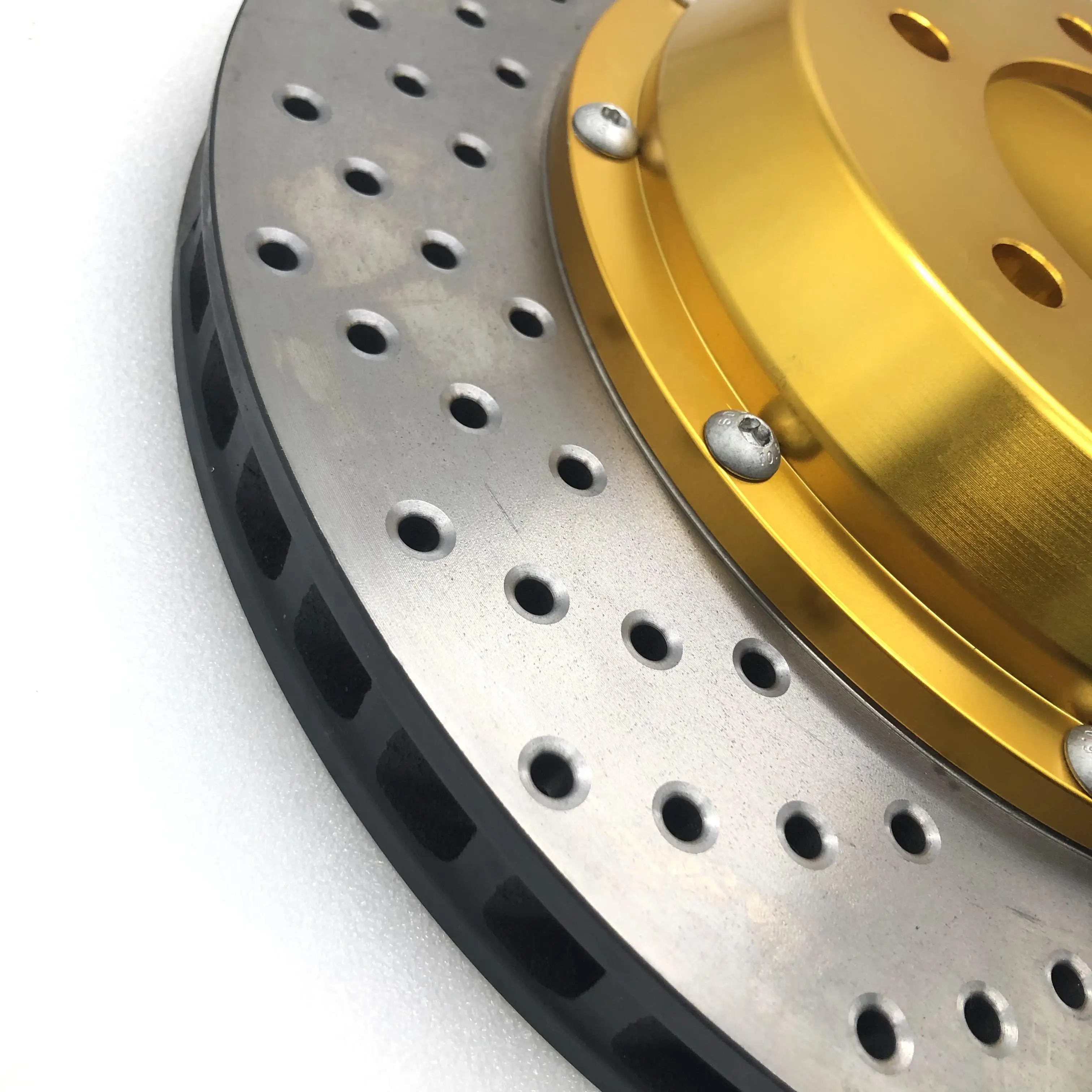 

Jekit 390*36mm 2front and 360*28mm 2rear discs drilled floating Center Bell for Porsche-Cayenne 2011 VIN WP1ZZZ92ZBLA80306