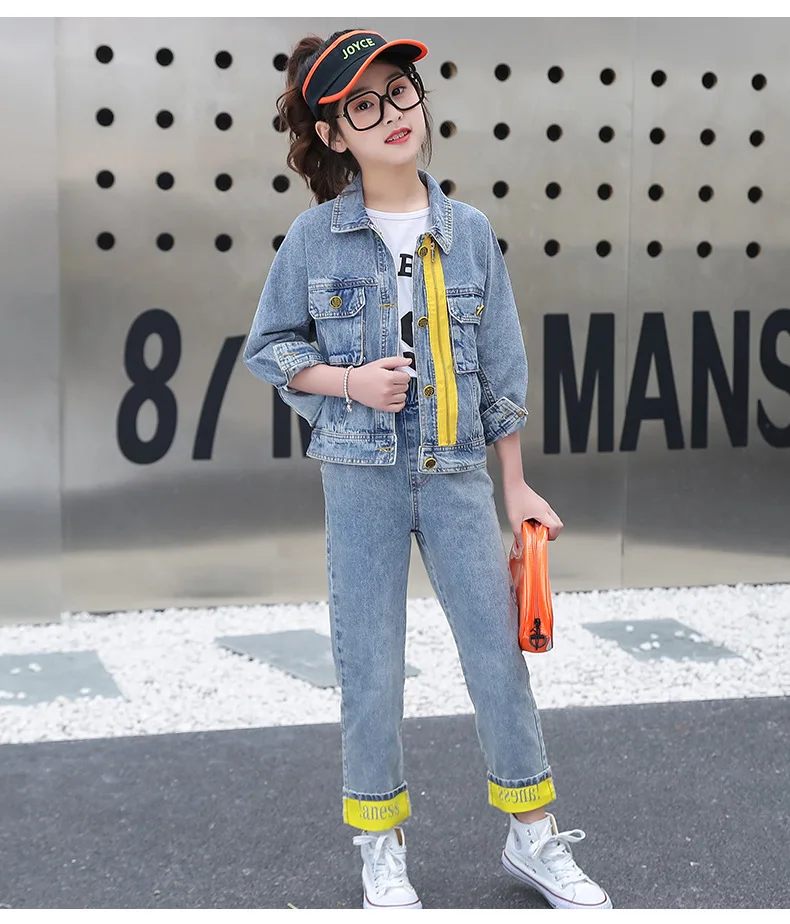 

2021 new trend of children's wear girls' denim suit
