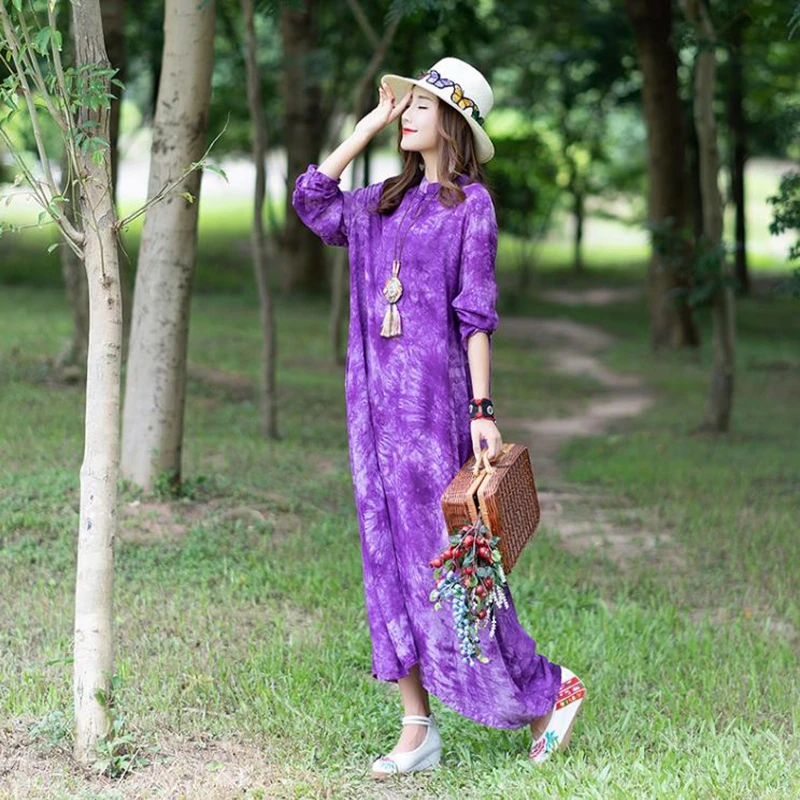 Платье из хлопка и льна на пуговицах с длинным рукавом | Женская одежда