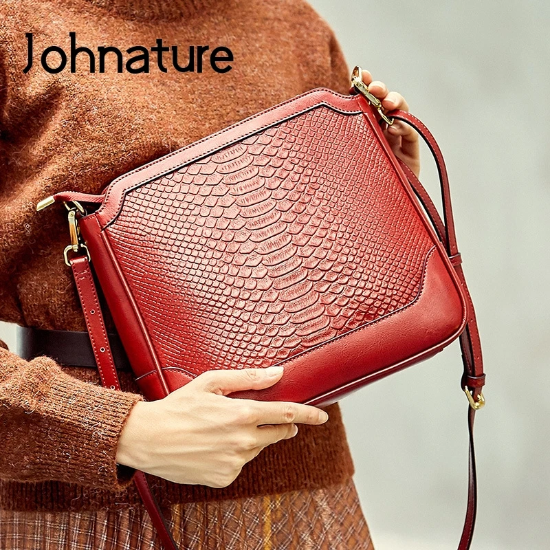 Женская сумка мессенджер Johnature модная вместительная через плечо из натуральной