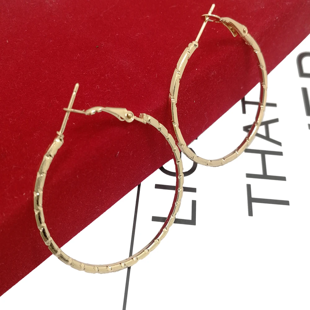 Новые жемчужные серьги-кольца для женщин Преувеличенные большие круглые серьги