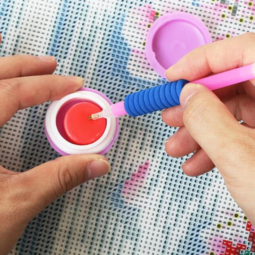 

Glue Clay Tool Embroidery Beads Mosaic Plastic Diamond Painting Accessories DIY Crafts Point Round Drill Clay Pen Box