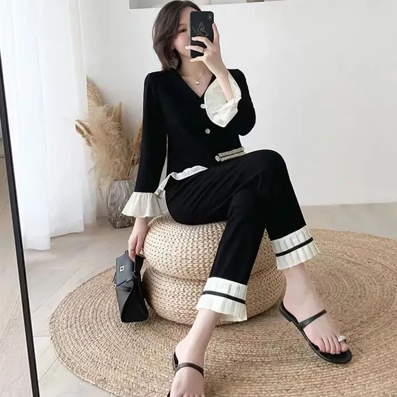 Модный Тонкий Повседневный Трикотажный костюм с оборками женский корейский