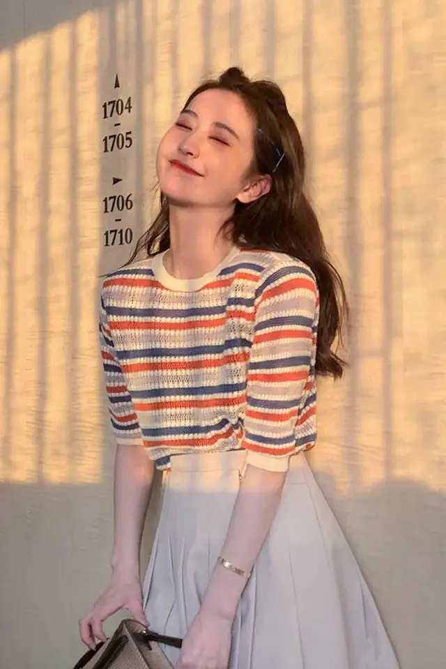 

Summer 2020 short sleeve Gold t shirt Women Top Garment