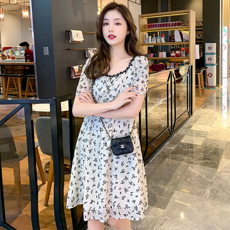 Женское шифоновое платье с цветочным принтом свободное приталенное средней