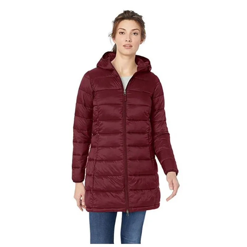 

Легкое водонепроницаемое женское пуховое пальто с капюшоном
