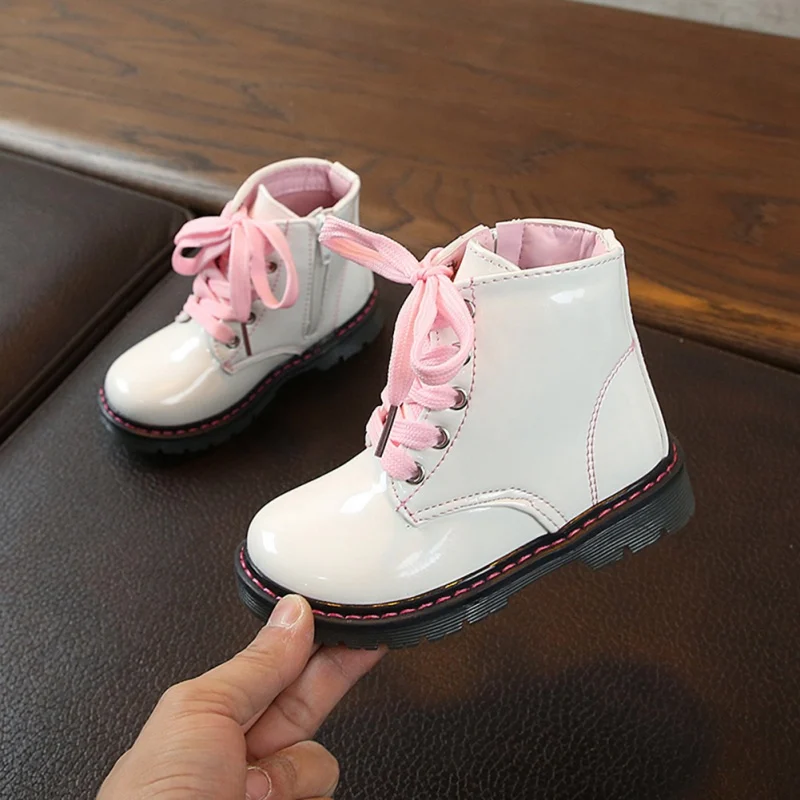 

Children's British Style Boots Boys And Girls' Fashionable Non Slip Ox Tendon Soft Bottomed Boots