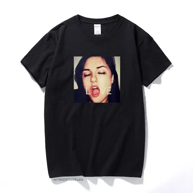 

Harajuku Graphic T Shirts New Sasha Gray Love Printed T-Shirt Summer Fashion Streetwear T Shirt For Man Women Cotton Tee