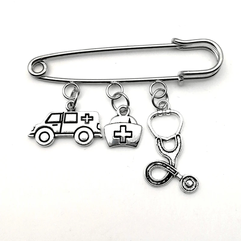 

2020 Hot Sale Creative Hospital Ambulance Stethoscope Syringe Brooch Personality Fashion Commemorative Gift Brooch Ornament gift