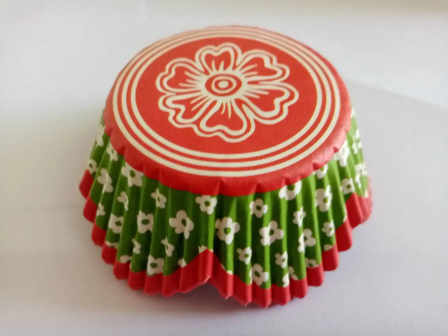 Свадебные подкладки для кексов с лепестками 50 цветов