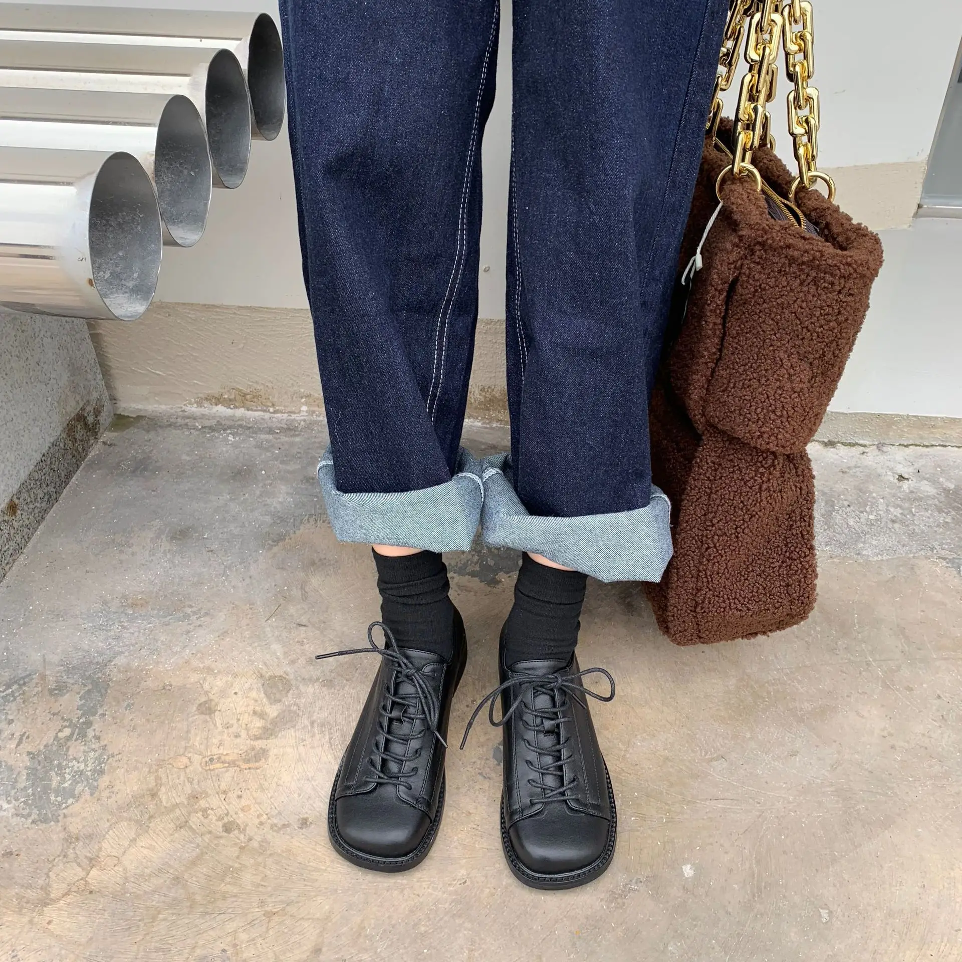 

Shoes Woman Flats Oxfords Square Toe British Style Modis Shallow Mouth Casual Female Sneakers Soft Dress New Leather Preppy