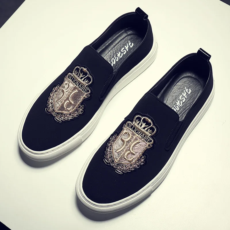 

2021 Autumn New Man Leather Casual Shoes Man Fashion Slip-On Man Luxury Embroidery Suede Leather Shoes Trend Loafers