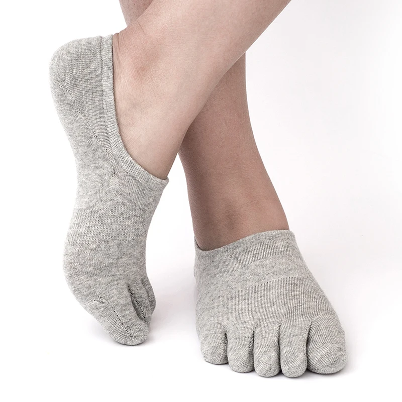 

Cotton Socks Solid Color Boat Socks Women Men Black White Red Sweat Toe Socks Invisible Funny Five-finger Socks High Quality New