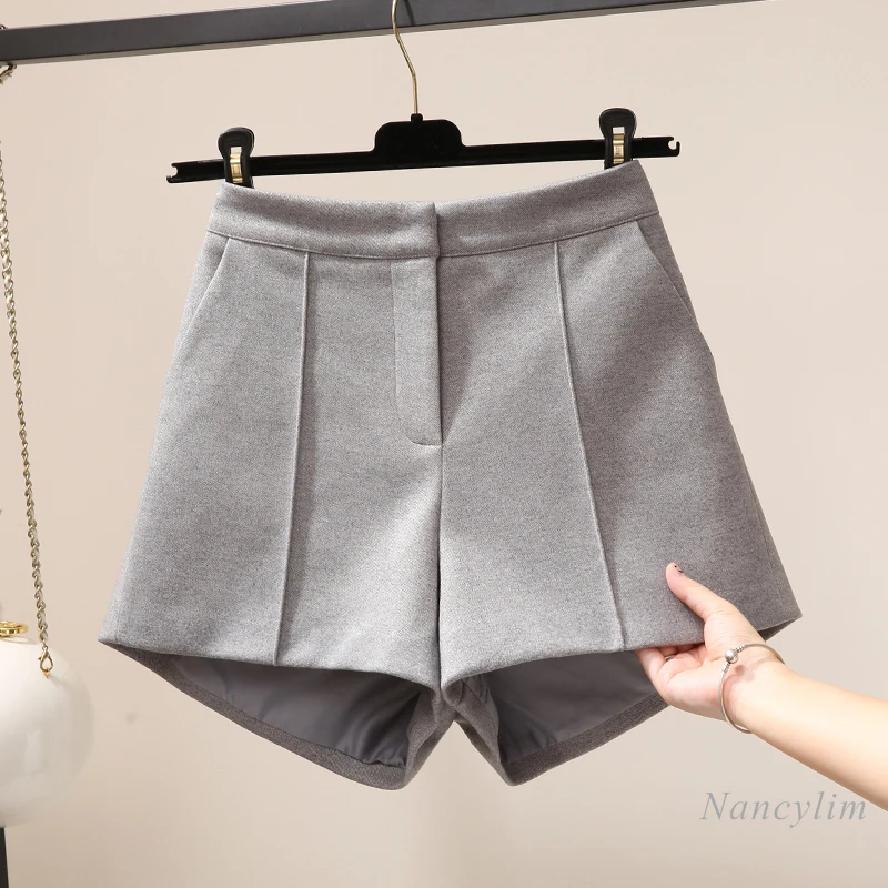 

Woolen Shorts Womens Autumn and Winter 2021 New High Waist Show Thin Black All-Match Wide Leg Woolen Short Outer Wear Bootcuts