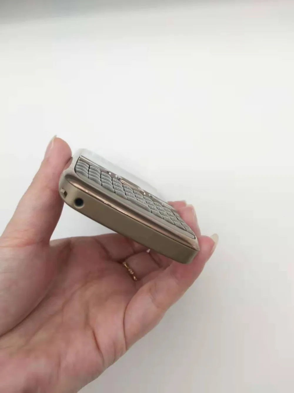 E72 Nokia E72 мобильный телефон 3g Wifi gps 5MP черный разблокированный E серия смартфон и один год гарантии отремонтированный