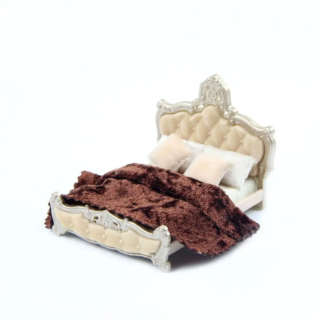 

1:25 Doll House Double Bed With Pillows Sand Table Materials Furniture Decor