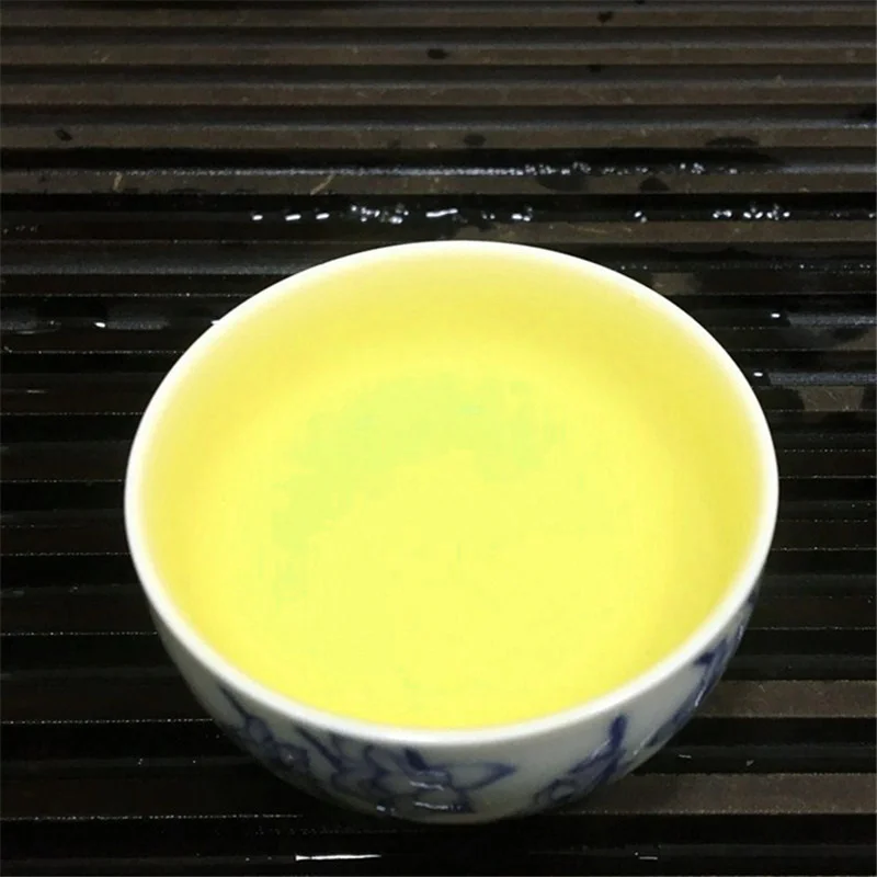 Китайский тайваньский чай с высокими горами Alishan Oolong AA зеленый органический Tai Wan
