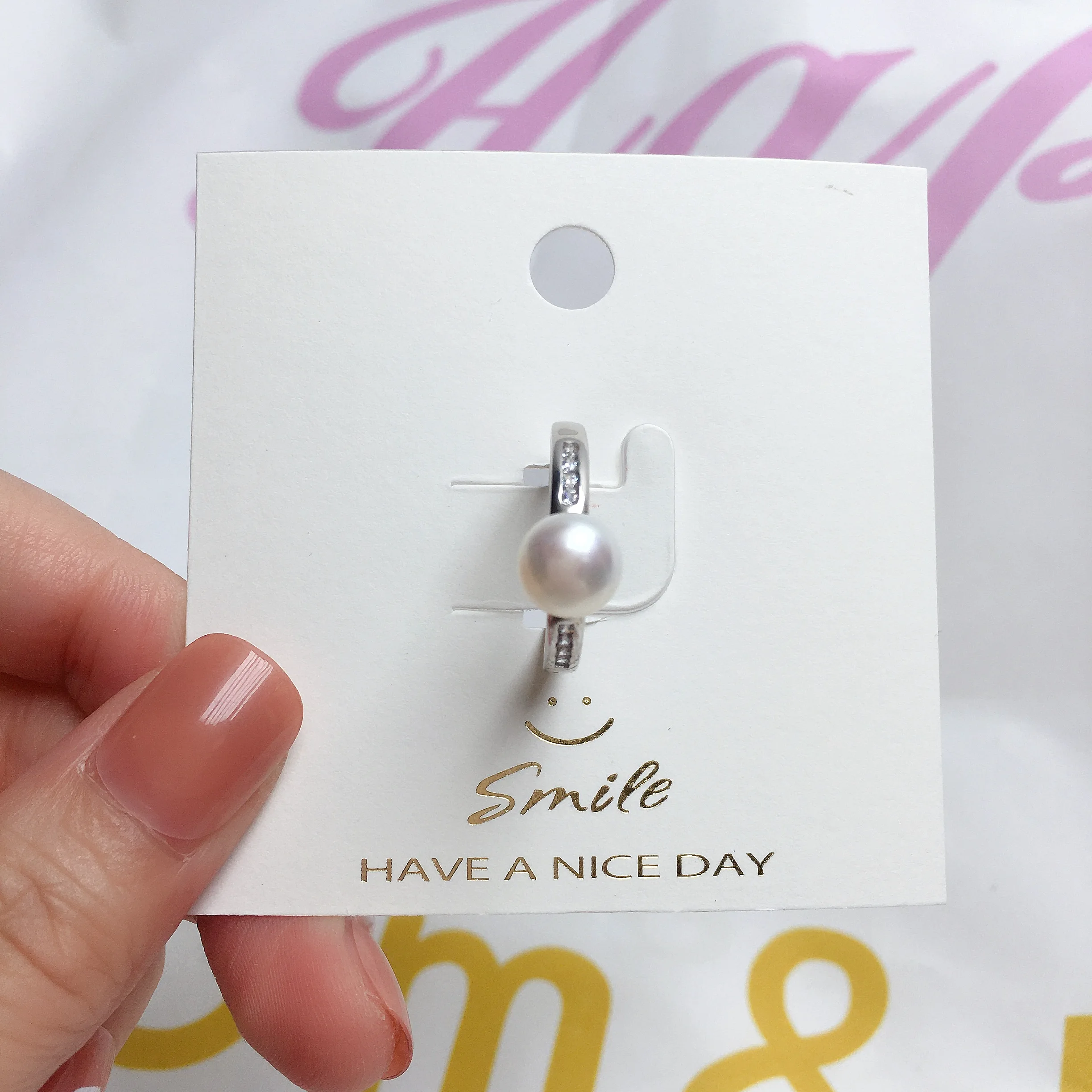 Женское кольцо из серебра 2021 пробы с натуральным пресноводным жемчугом |