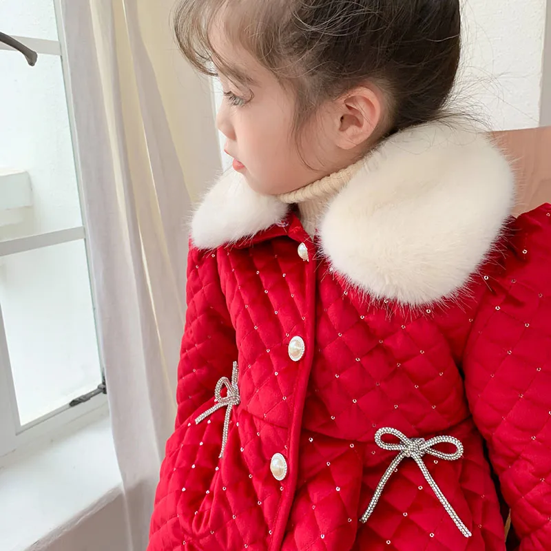 

2020 winter new children's wear small fragrance hair collar short coat + short suit 2-64