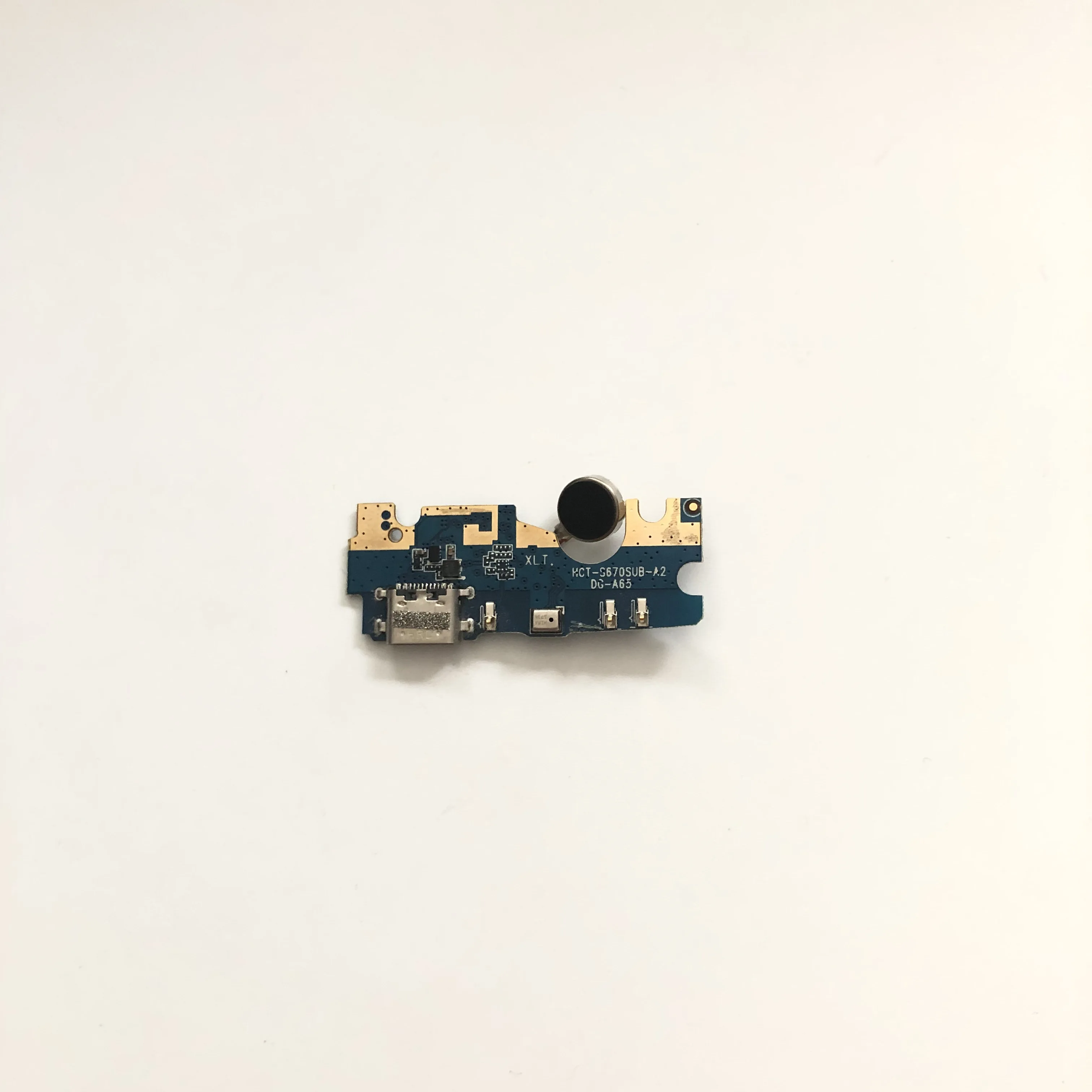 Подержанная зарядная плата с USB-разъемом и Вибрационный двигатель для смартфона