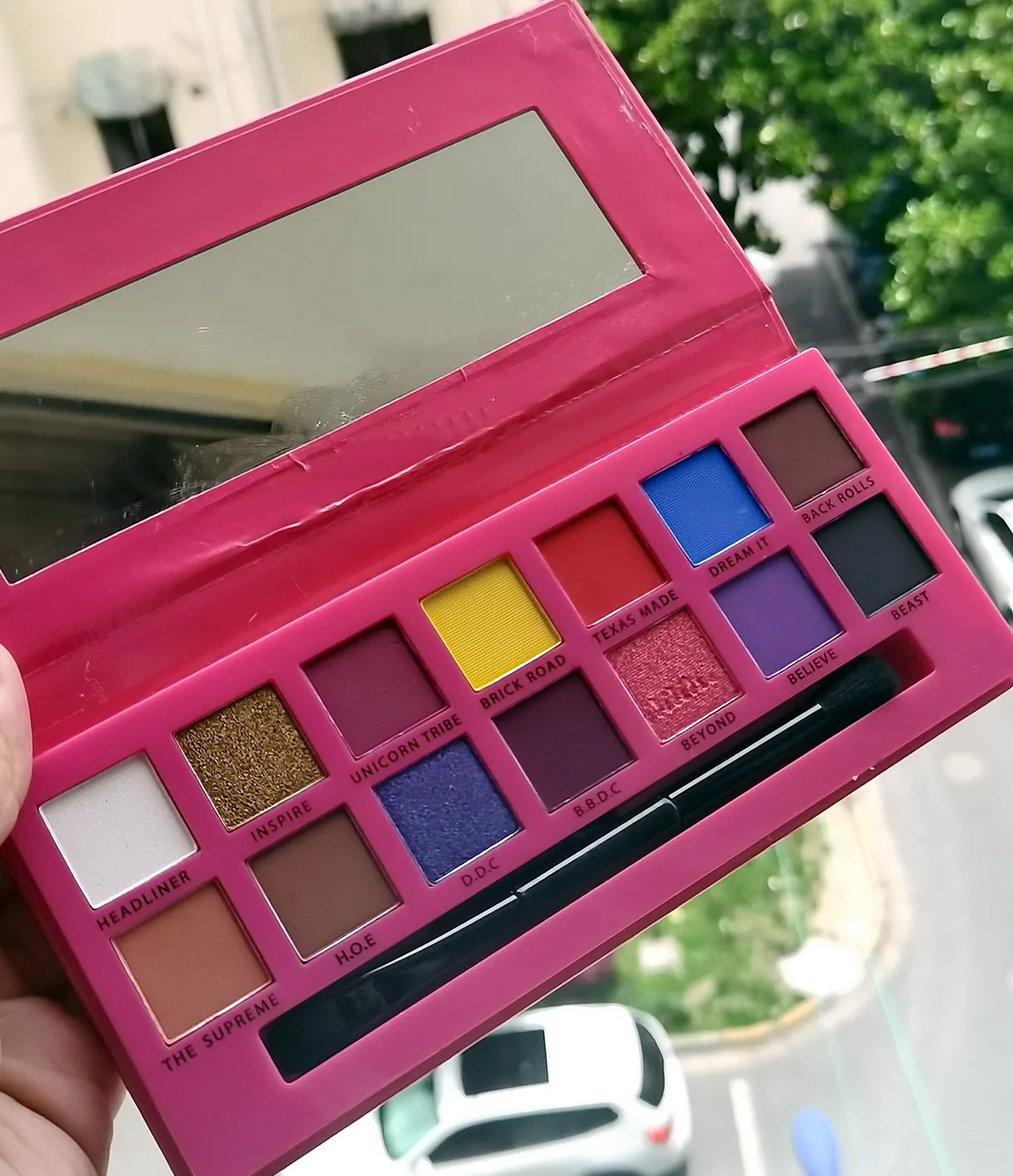 

NEW Makeup Alyssa Edwards 12 Colors Eye shadow Nude Shimmer Matte Eyes Pallete Glitter Long Lasting Waterproof shipping