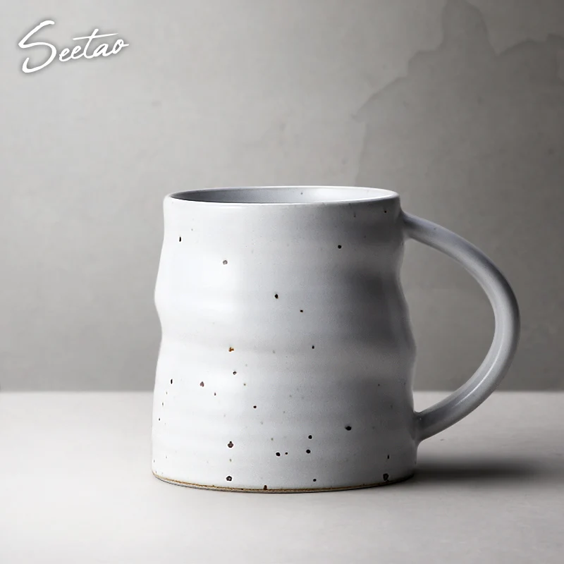 

Kitchen,Dining & Bar