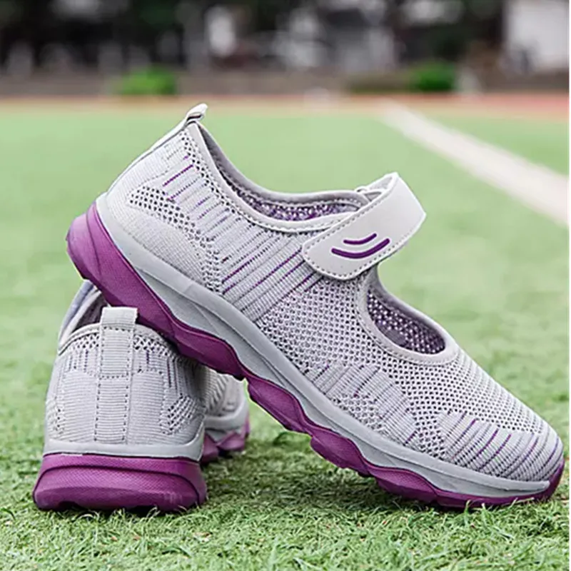 Flat Shoes Female Breathable Lightweight Fashion Mesh Comfortable Soft Women Loafers Super Light Casual Shoes  Ladies