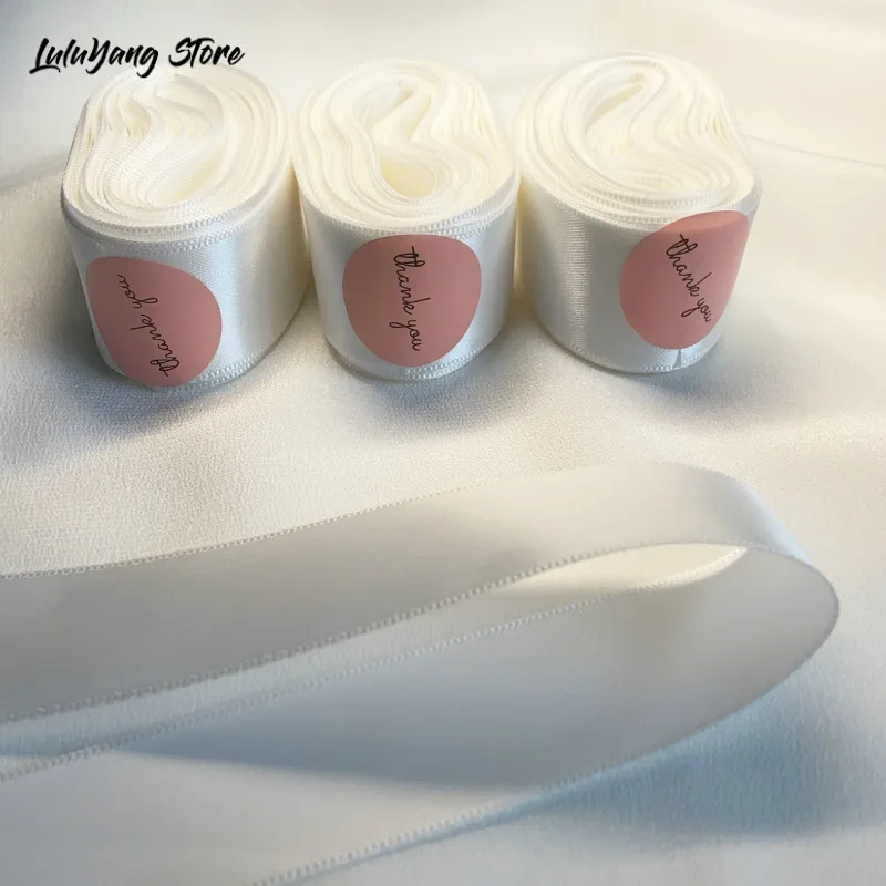 Атласная лента для упаковки подарков на Рождество 25 мм 40