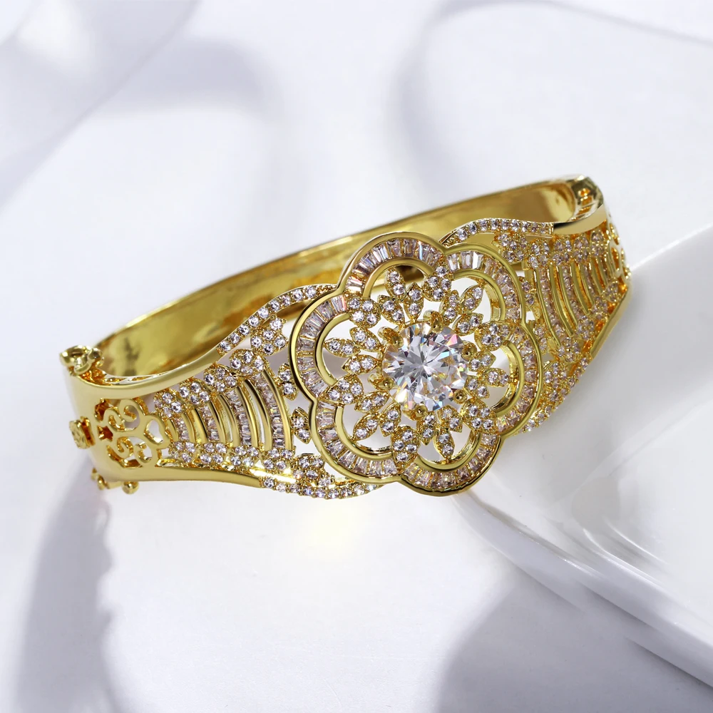 Лидер продаж Для женщин Роскошные браслеты зубец Установка Сделано с AAA