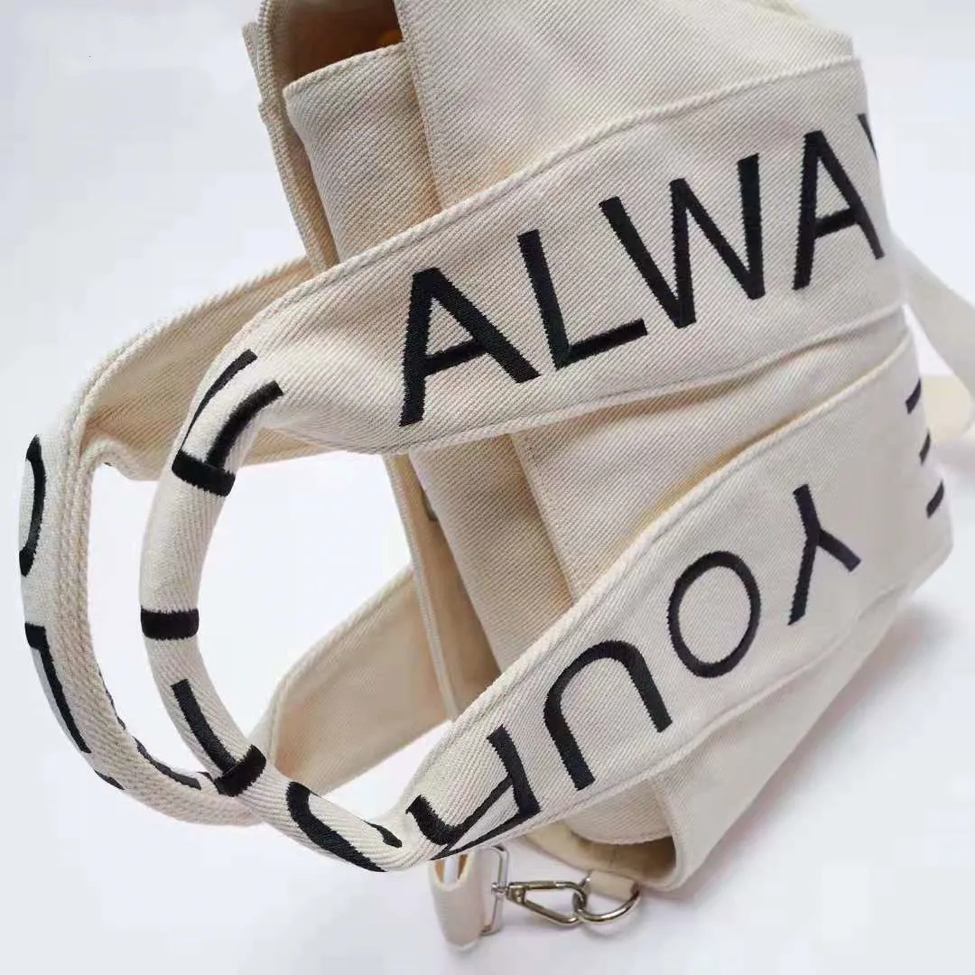 

Brand Designer Letter Handbags for Women Casual Shopping Ladies Shoulder Canvas Bags Sling Weekender Crossbody Bag White