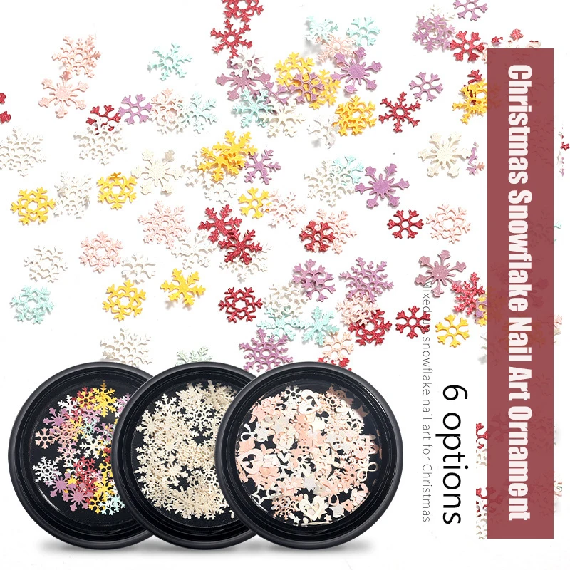 

1 Box of Ultra-thin Christmas Snowflake Wood Pulp Sheet Color Mixed Christmas Sheet 3D Hollow Nail Decorations Nail Art Supplies