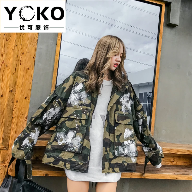 YOKO/Весенняя джинсовая куртка с граффити женская уличная Свободная капюшоном в