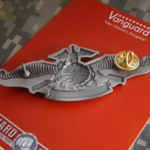 Военно-морской флот США Морская сила война булавка крылья морской пехоты форма