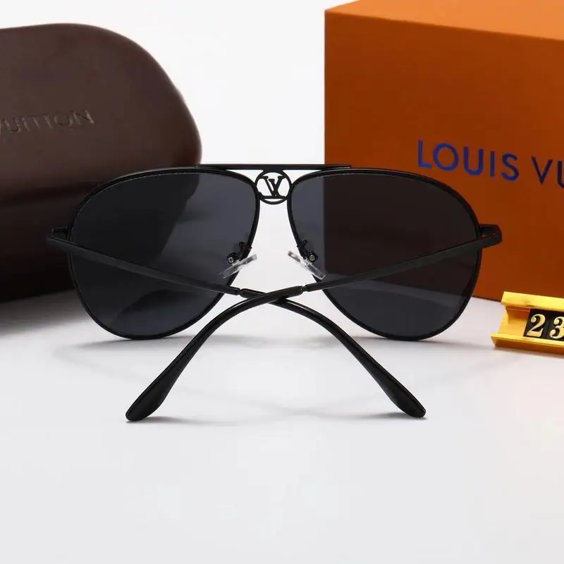 

2020 luxury bee Fashion for women Sunglasses Square Men Brand Design Sun Glasses Oculos Retro male iron