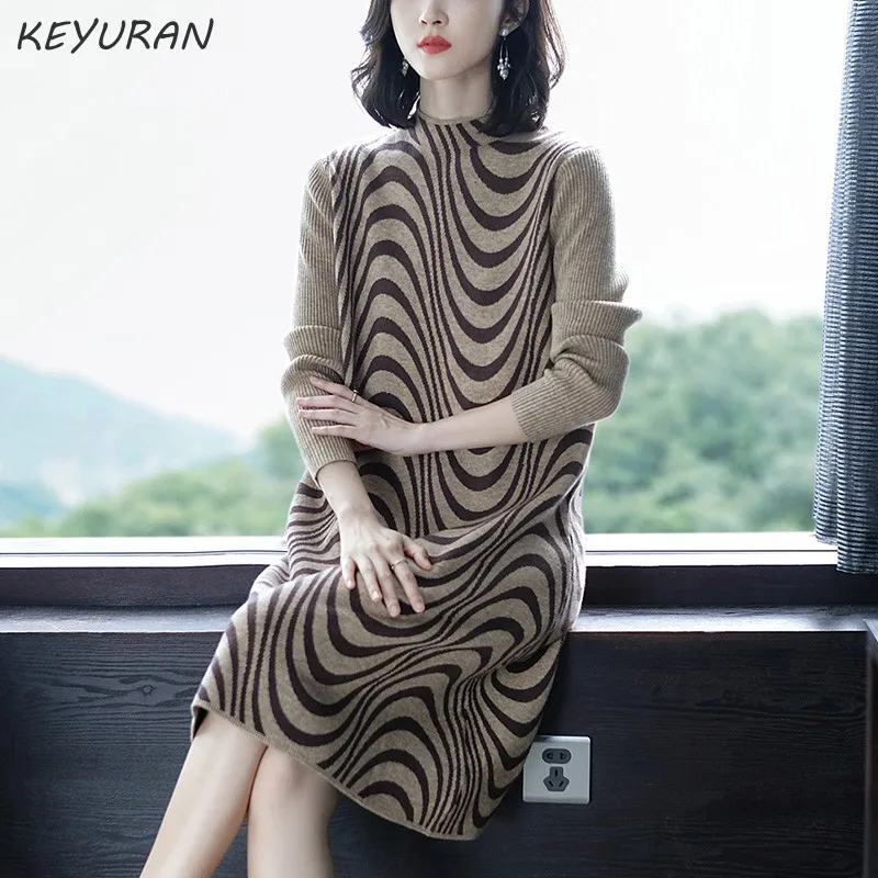 Осенне-зимнее элегантное свободное трикотажное платье с принтом Женский пуловер