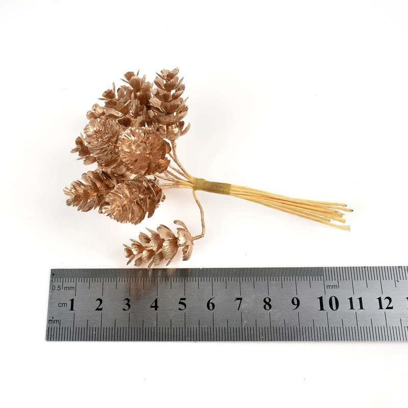 

1pcs simulation plant golden silver Selaginella plastic personality DIY handmade material fern decoration props S6A6171
