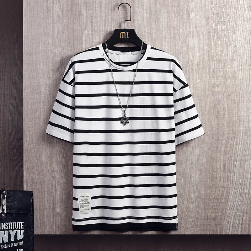 

2021 Summer New Product Fake Two Striped Short Sleeve T-shirt Men's Loose Youth Splicing Round Neck Half Sleeve Clothes Men's