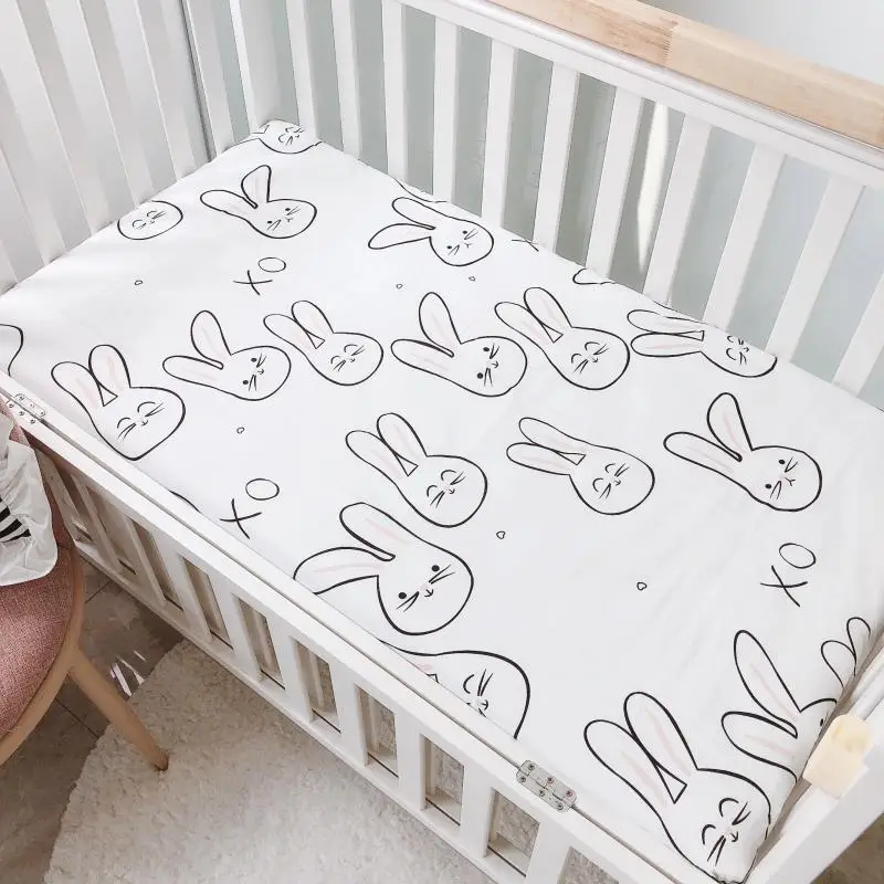 Простыня для детской кровати с резиновым ремнем покрывающая матрас простыня из