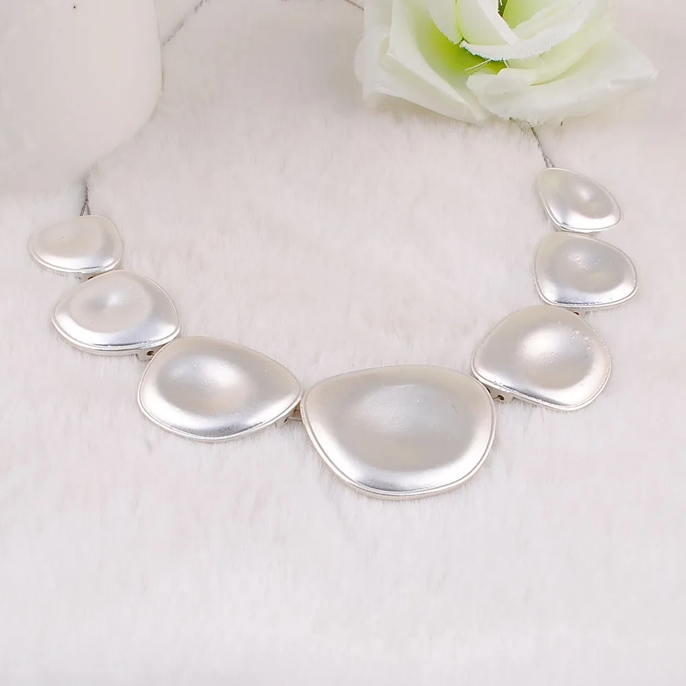 Классическое матовое посеребренное ожерелье 7 дюймов необычный нагрудник