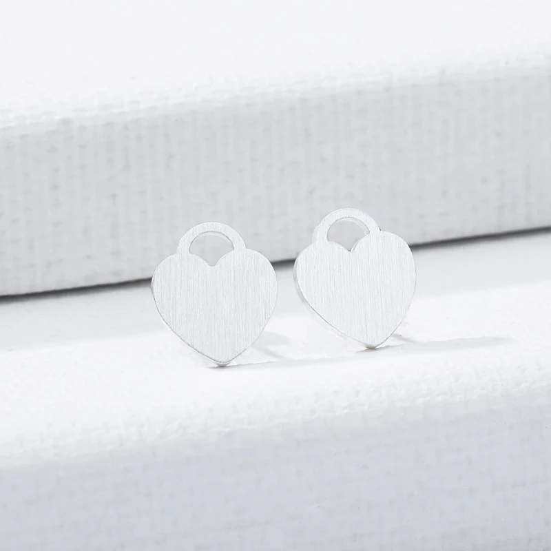 Милые серьги-гвоздики в виде крошечного сердца для женщин модные ювелирные