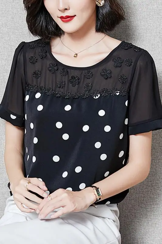 

COIGARSAM 4XL Plus Size Fashion Short Sleeve Women T Shirt Summer Polka Dot Tee Tops Black 6528