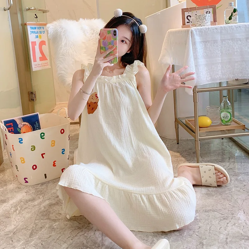 

2021 New Nightdress Female Summer Short-sleeved Pure Cotton Sleepwear Sweet And Lovely Loose Biscuit Bear Home Dress