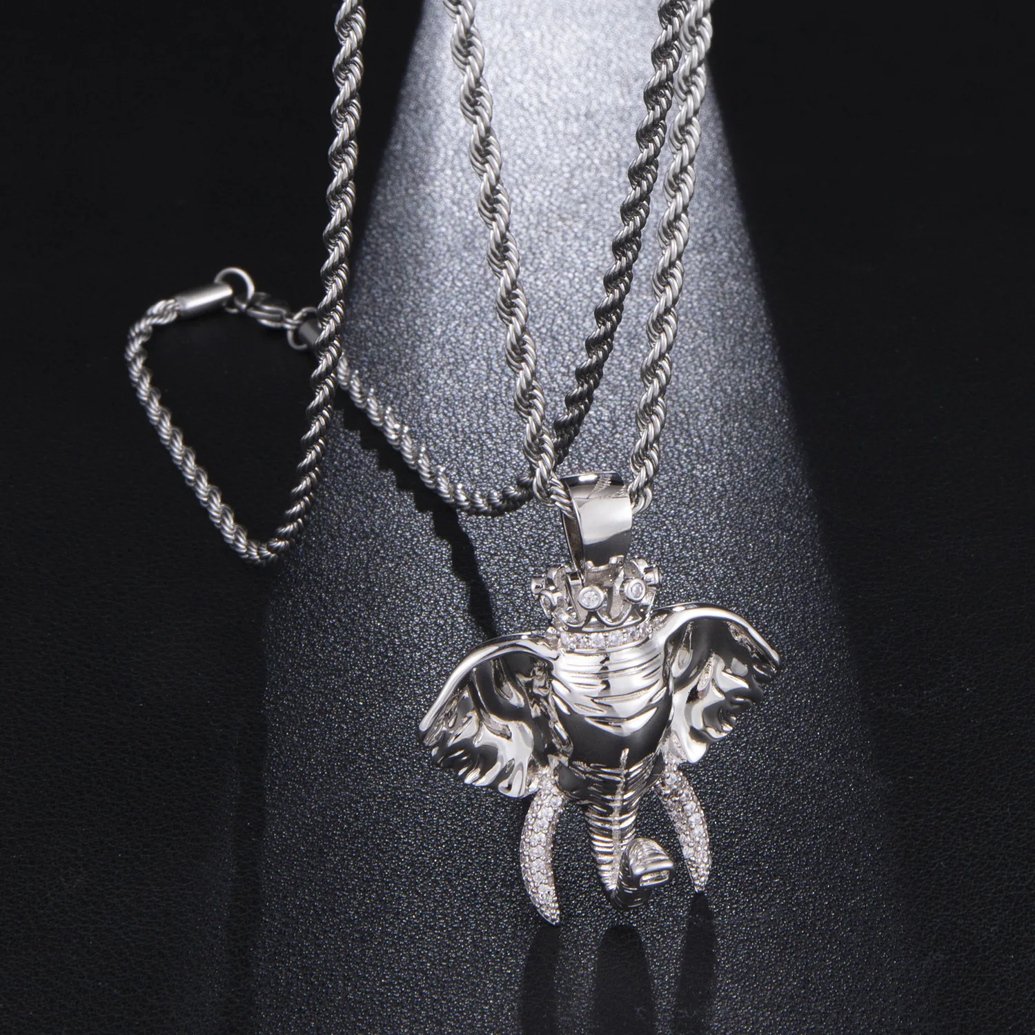 

Hip Hop Iced Out Bling Cubic Zirconia Crown Elephant King Necklaces & Pendants For Men Rapper Fashion Jewelry With Rope Chain