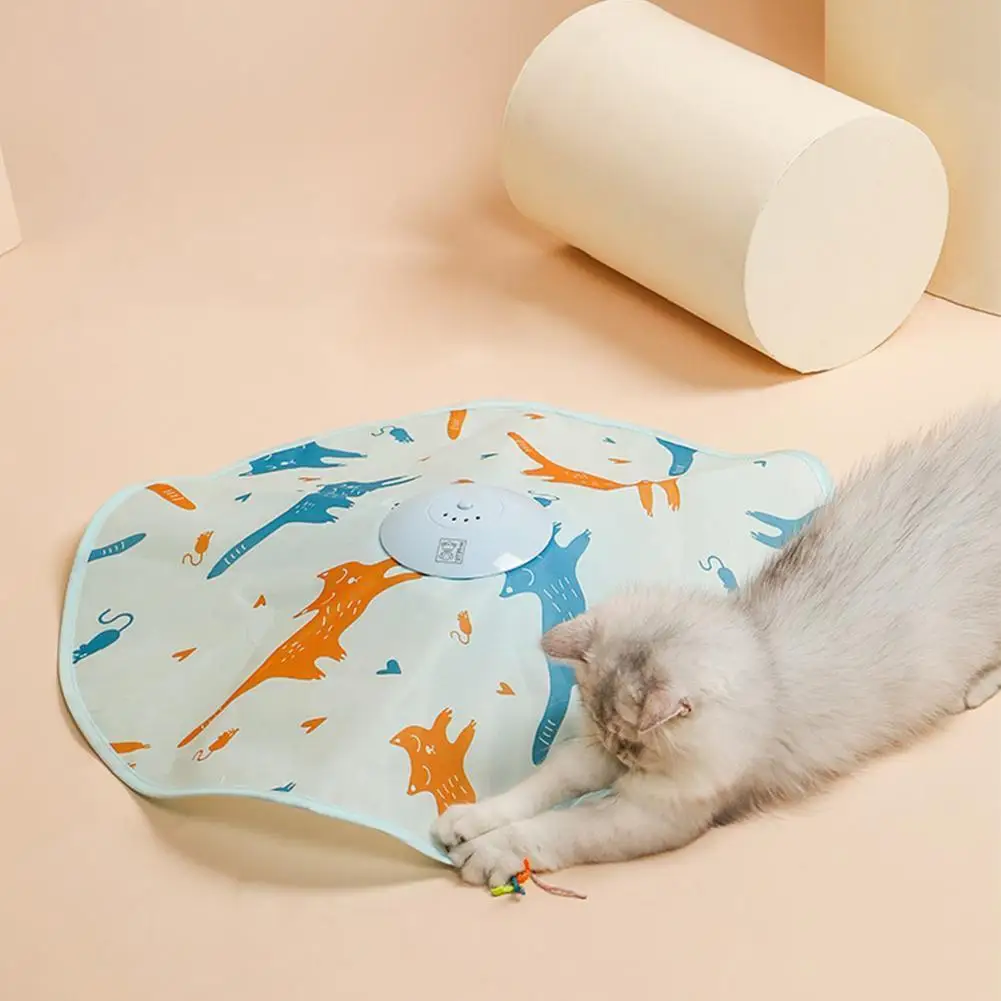 Подвижная игрушка из ткани под накидкой мышь перо автоматическая для домашних