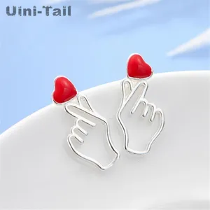 Серьги Uini-Tail из серебра 925 пробы в виде красного сердца