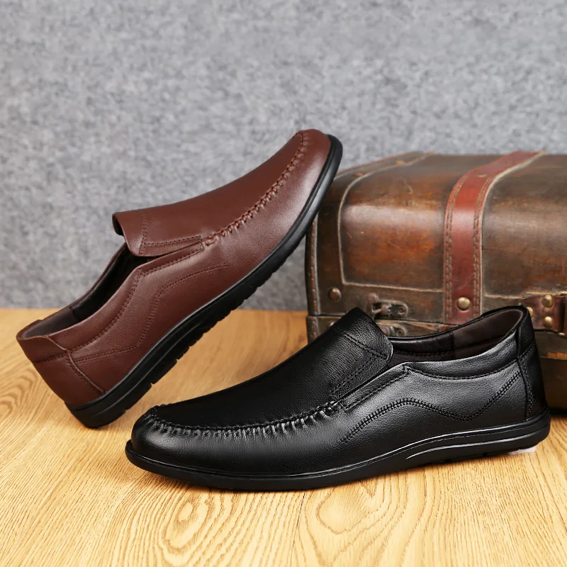 

Men Casual Shoes High Quality outdoor black Men Shoes genuine Leather Breathable Slip-on Mens Loafers Sneakers Zapatos Hombre