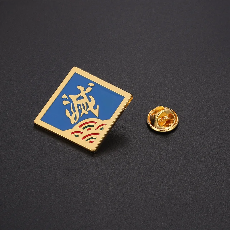 Брошь Kamado Tanjirou Nezuko Agatsuma Zenitsu Tomioka Giyuu Hashibira Inosuke с эмалью