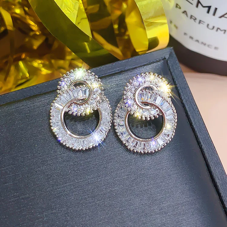CHUHAN Цвет круглый милый Bling CZ камень циркон серьги со шпилькой для женщин модные
