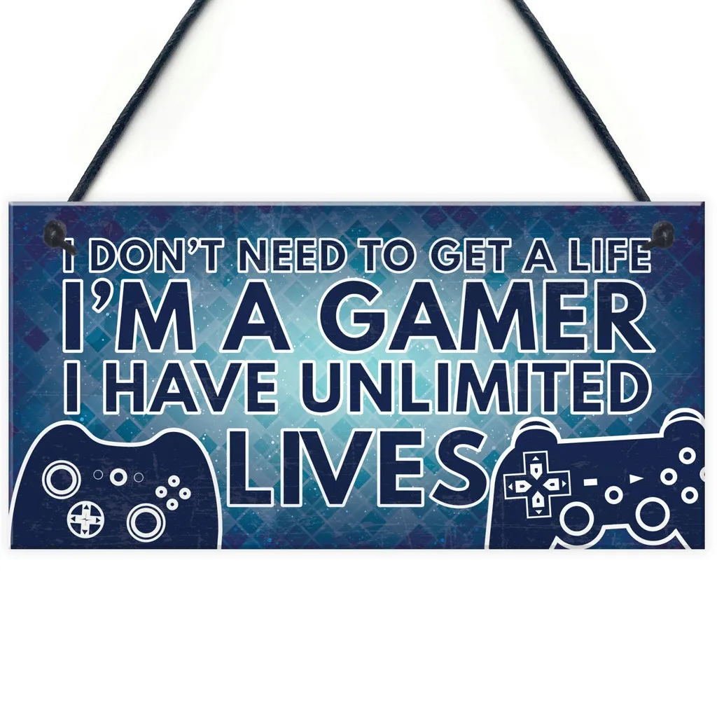 

Vintage Home Decor Gamer I'm A Gamer Best Friend Gift Novelty Birthday Hanging Plaque Gift